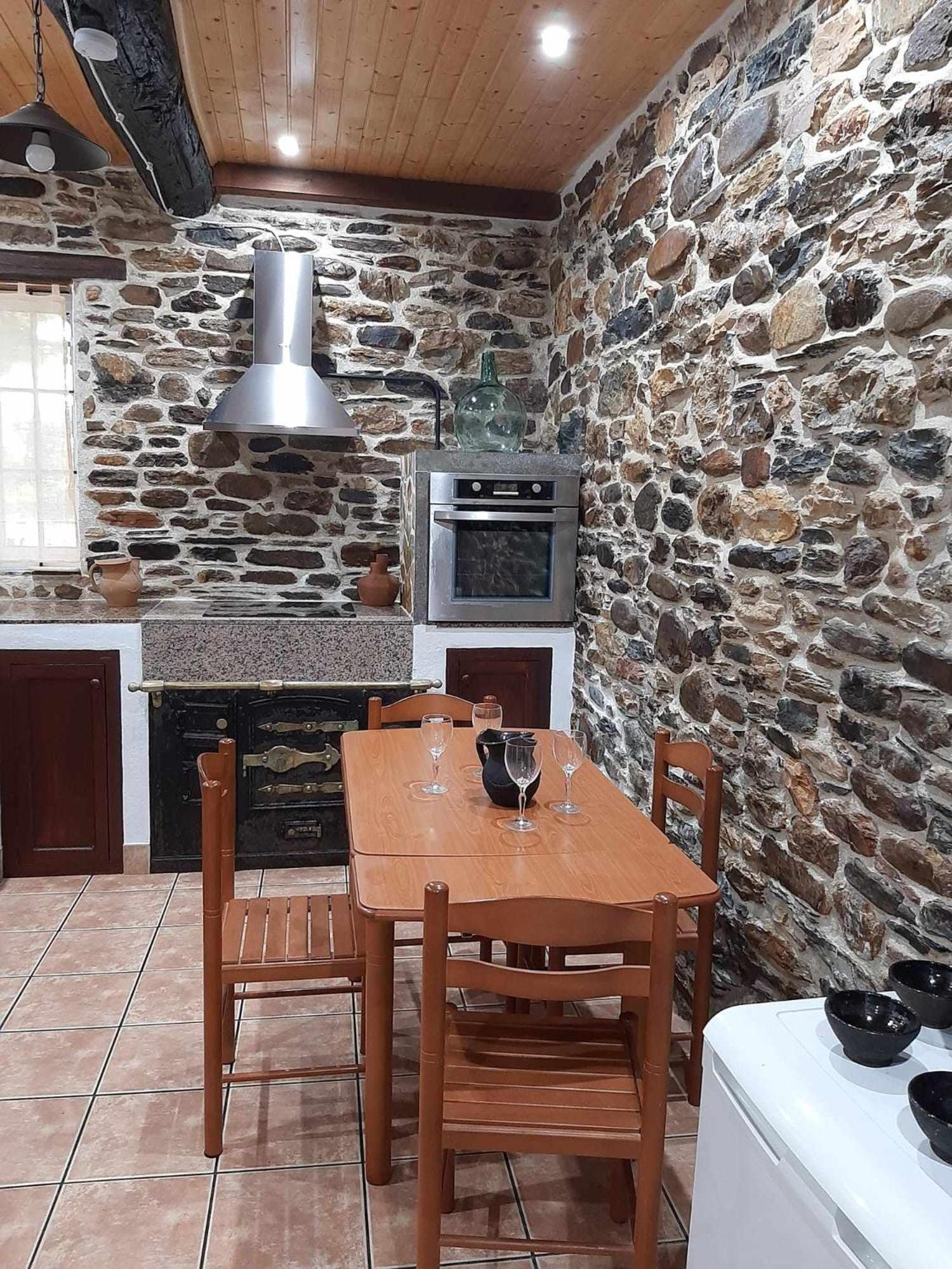 Casa Do Hiebra Alojamiento Rural Ribeira Sacra Castroncelos Exteriör bild